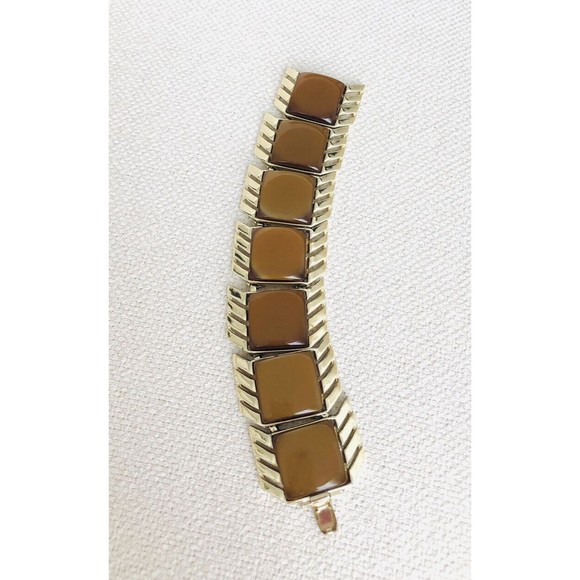Vintage Charel ~Signed Brown Caramel Moonstone Thermoset Bracelet - Picture 4 of 14